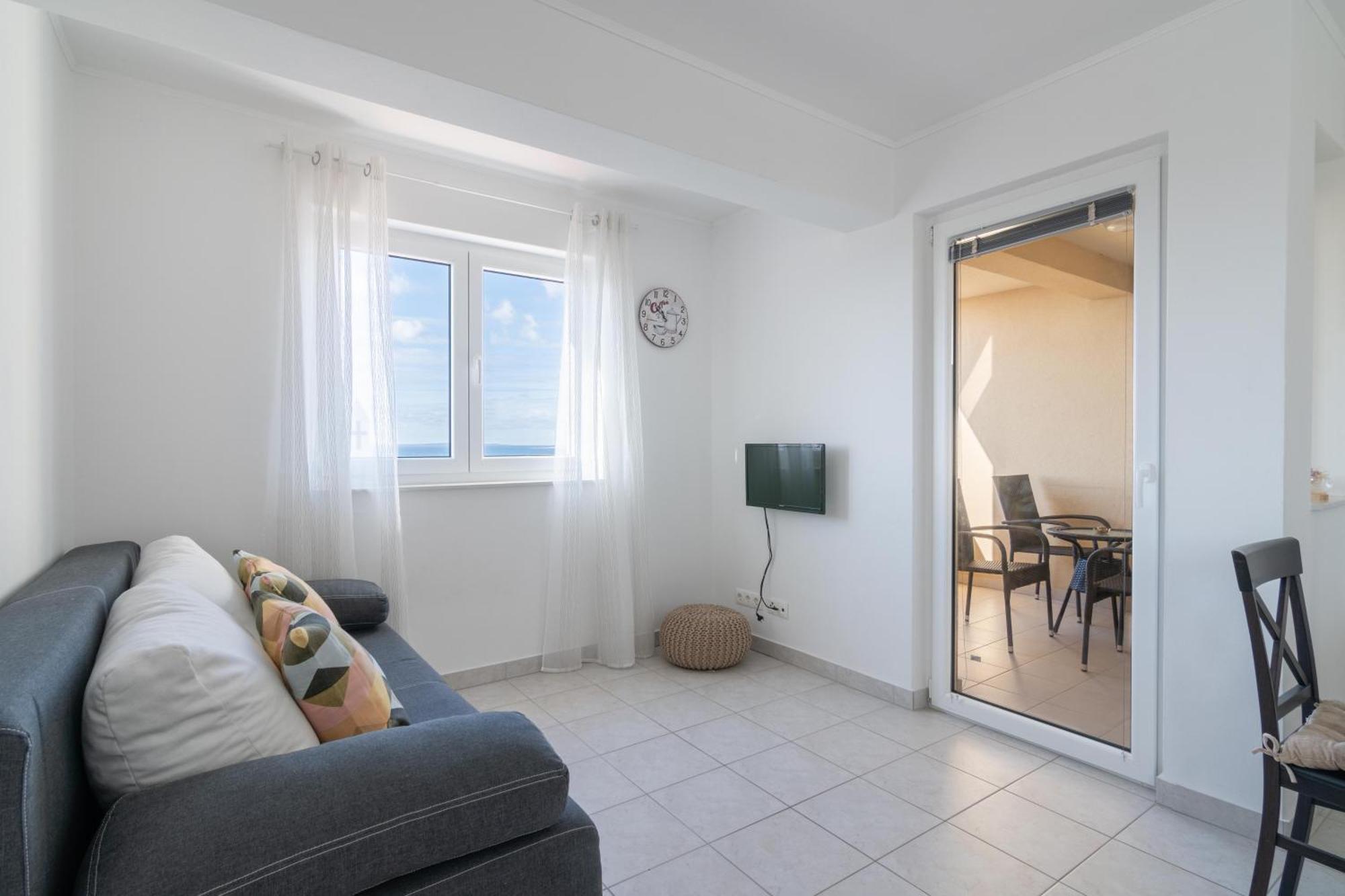 Apartments With A Parking Space Mandre, Pag - 18748 Kolan Exterior foto